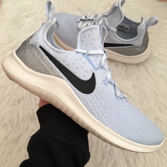 nike free tr 8 mtlc